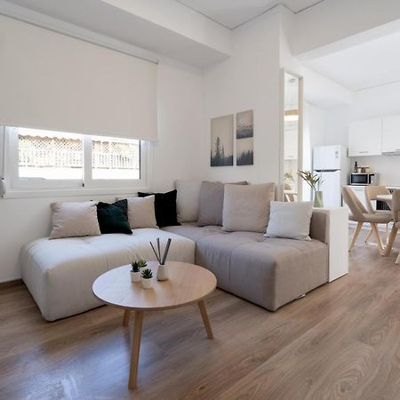 Athens Hideout Apt, Big Rooftop With City View Atenas Exterior foto