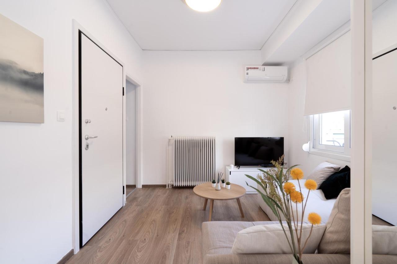 Athens Hideout Apt, Big Rooftop With City View Atenas Exterior foto
