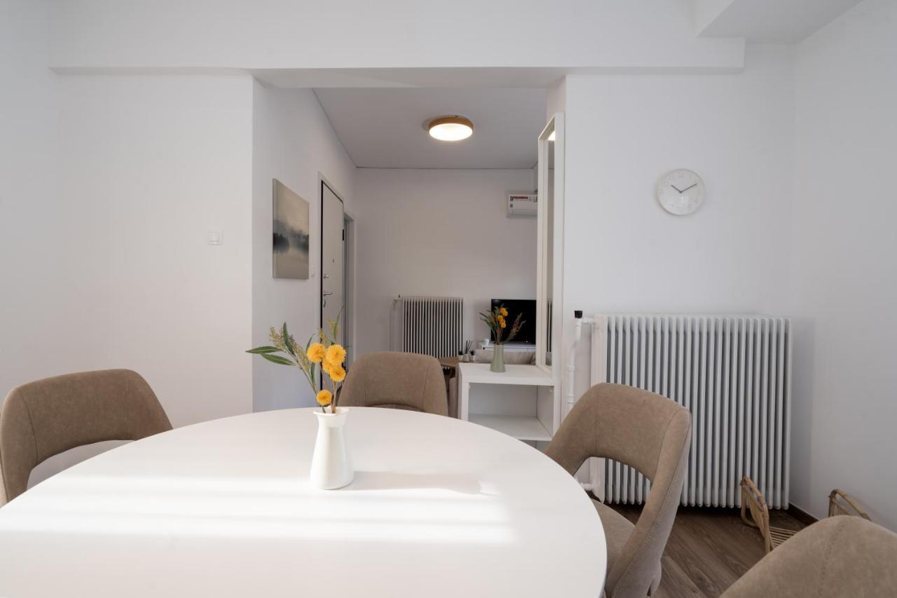 Athens Hideout Apt, Big Rooftop With City View Atenas Exterior foto