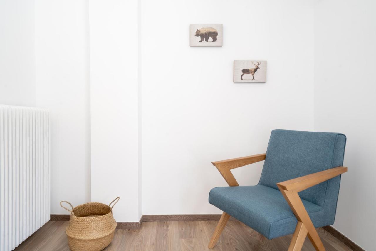 Athens Hideout Apt, Big Rooftop With City View Atenas Exterior foto