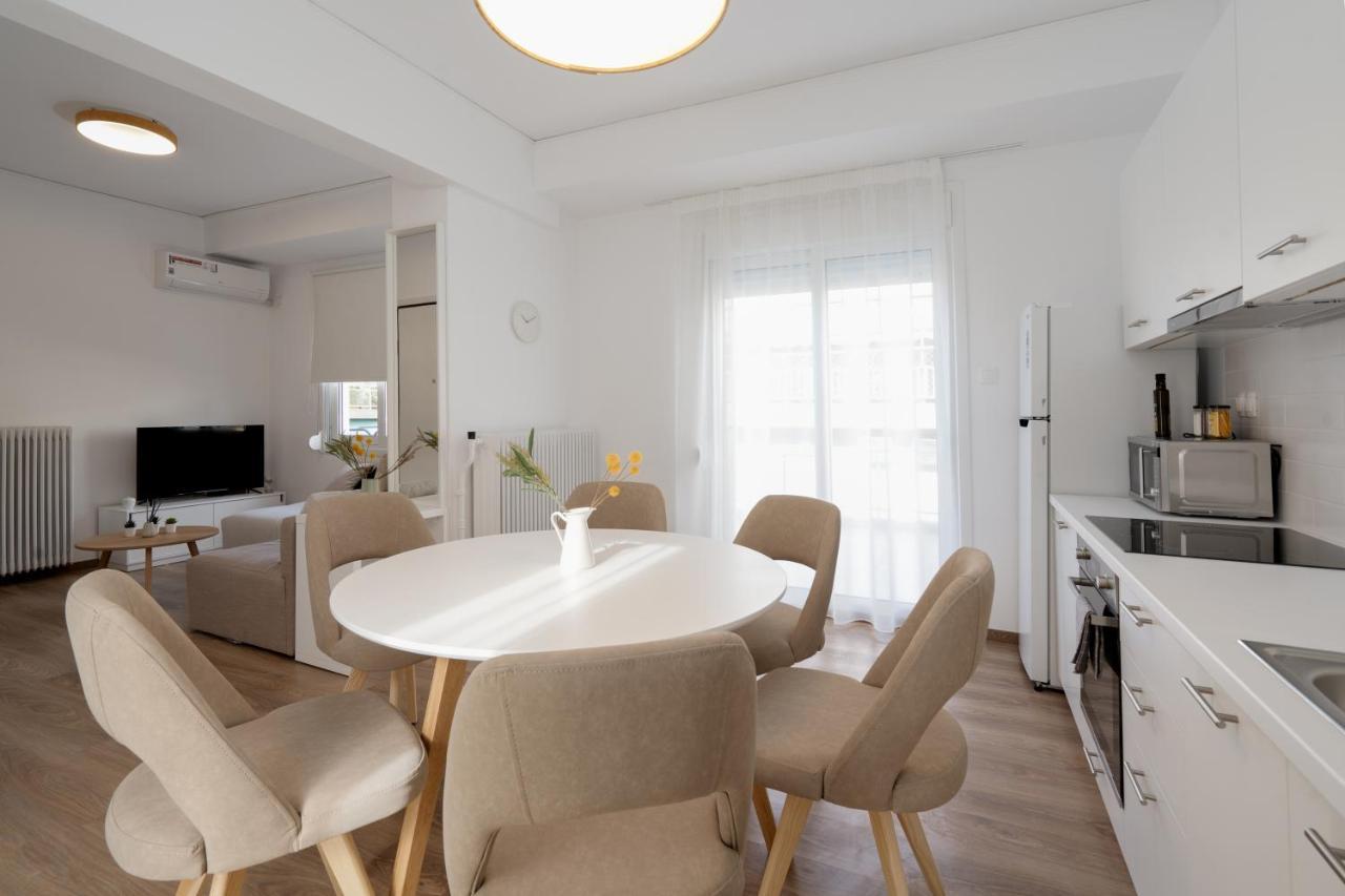 Athens Hideout Apt, Big Rooftop With City View Atenas Exterior foto