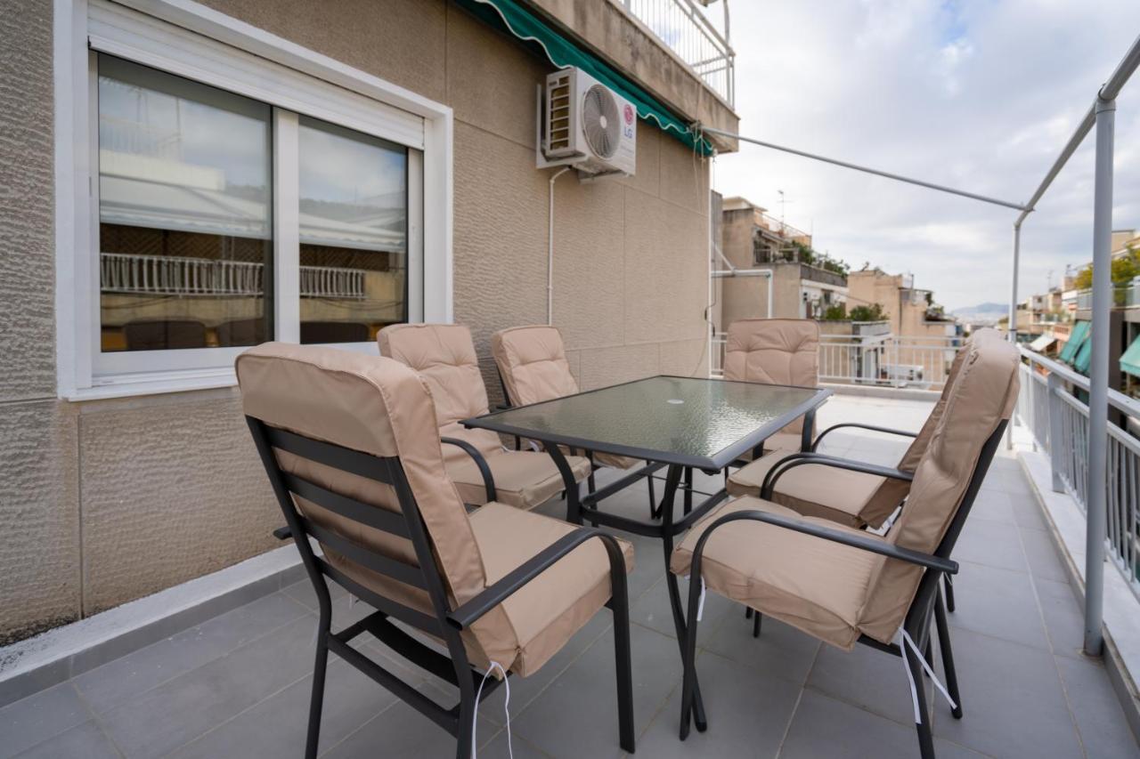 Athens Hideout Apt, Big Rooftop With City View Atenas Exterior foto