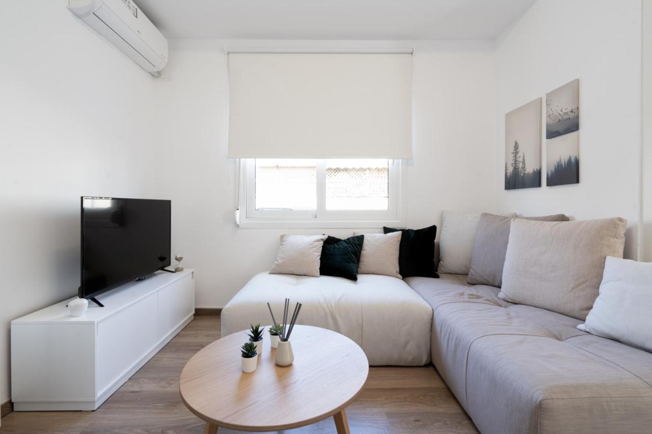 Athens Hideout Apt, Big Rooftop With City View Atenas Exterior foto