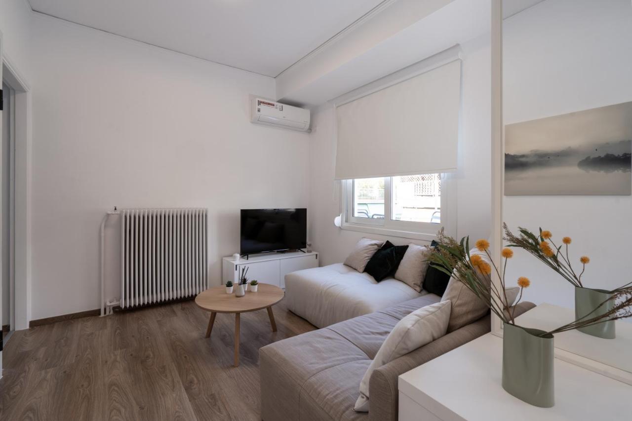 Athens Hideout Apt, Big Rooftop With City View Atenas Exterior foto